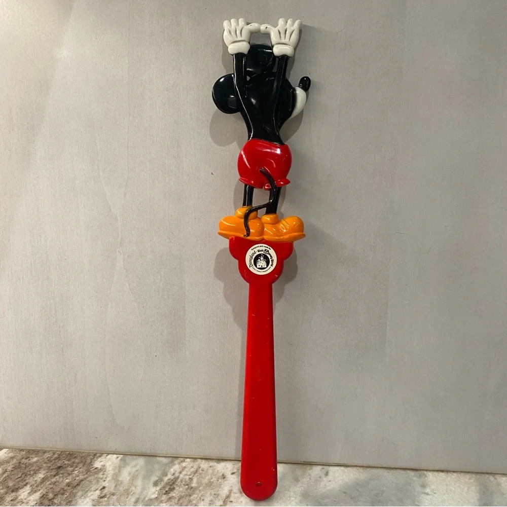 Disney Mickey Mouse Walt Disney World Back Scratcher Park Souvenir